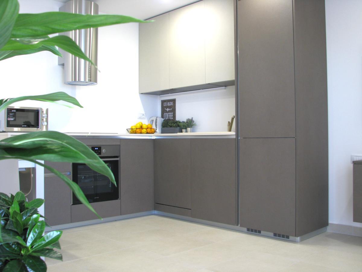 Apartman Andrea L Pomer Exterior photo